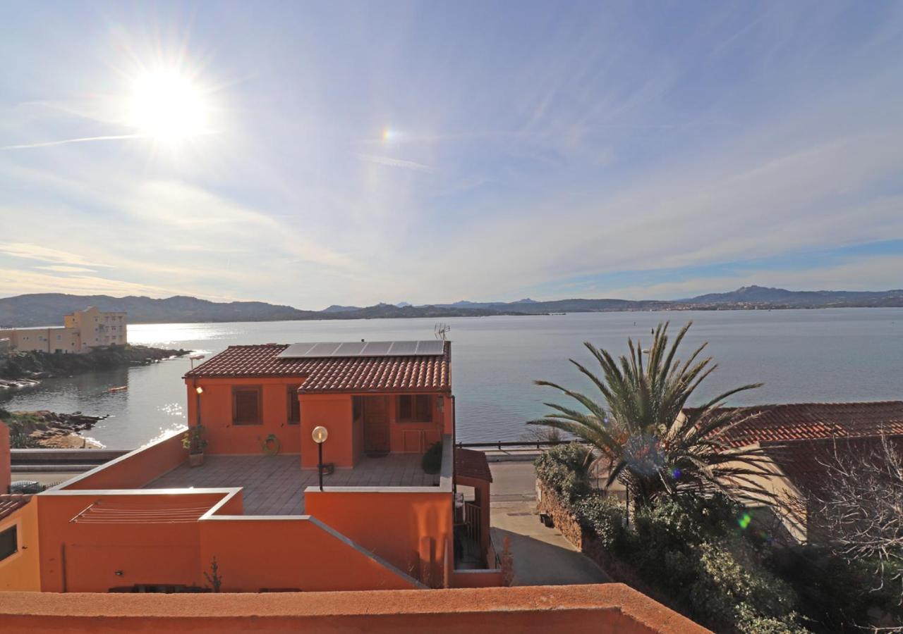 Supramare Apartment La Maddalena  Bagian luar foto