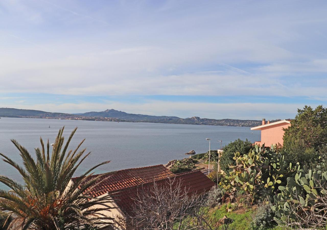 Supramare Apartment La Maddalena  Bagian luar foto